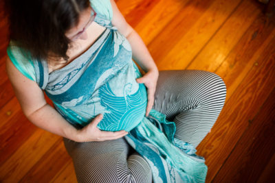Schwangerschafts Bauch in Tragetuch Oscha Okinami WipeOut